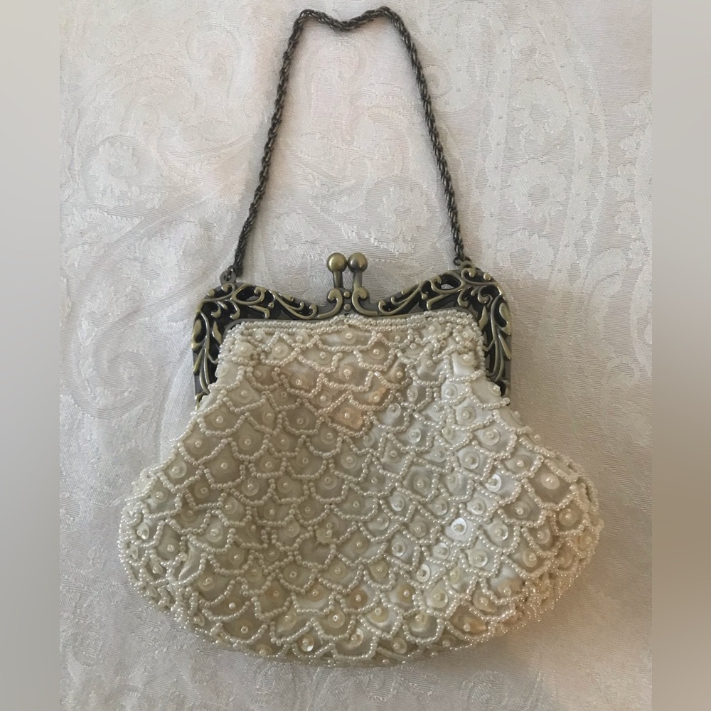 Vintage  Ivory Beaded Evening Bag